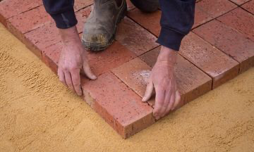 Interlock & Kerbstone Installation
